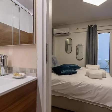 Apartment Koukaki Close To Acropolis 100mbps Athens